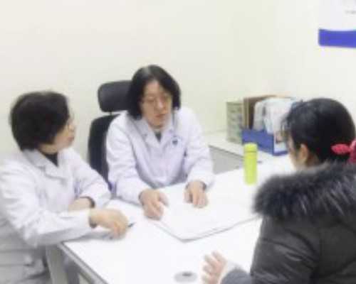 国内找代怀机构,试管婴儿症状需要重视的新*儿健康问题